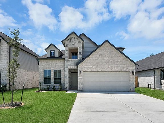 2nd image of 2934 Bury Park Dr
