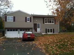 75 Mitchell Ave, Piscataway, NJ 08854
