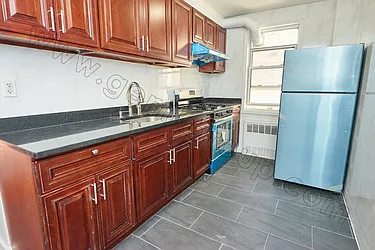 Rented by Genik Group Corp