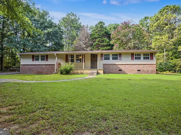 1565 Gordon Rd, Moreland, GA 30259