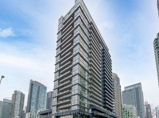 352 Front St W #1710, Toronto, ON M5V0K3