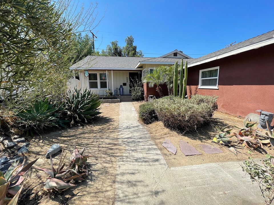 1st image of 1846 E Almond Dr