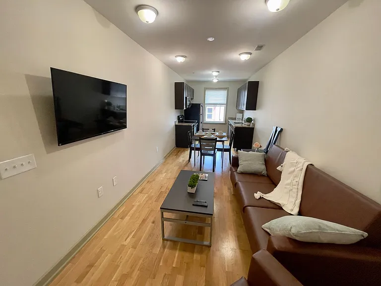1432 N Carlisle St — Photo 88