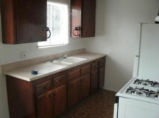 5864 Estrella Ave APT 3, Los Angeles, CA 90044