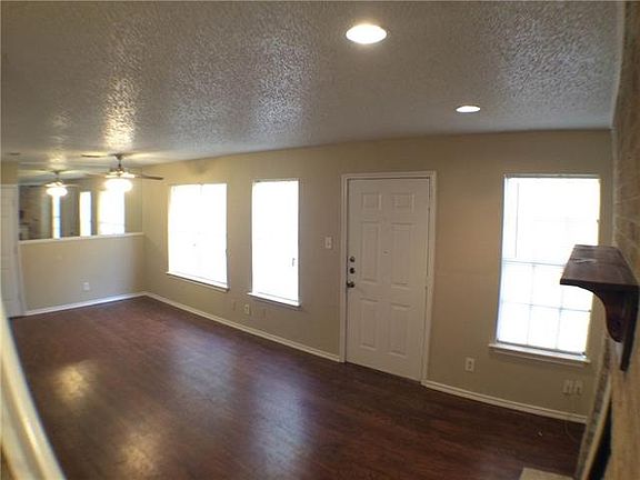 3rd image of 610 Starlinda Ct APT C