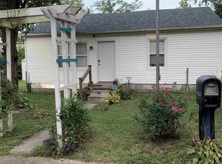 1007 S Duncan St, Marion, IL 62959