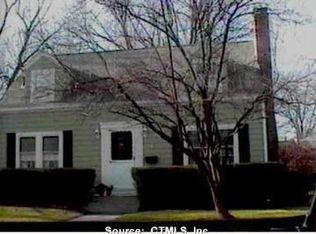 28 Perkins St, Manchester, CT 06040