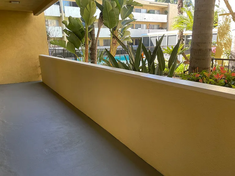 Terraces at the Oaks Apartments — Photo 14