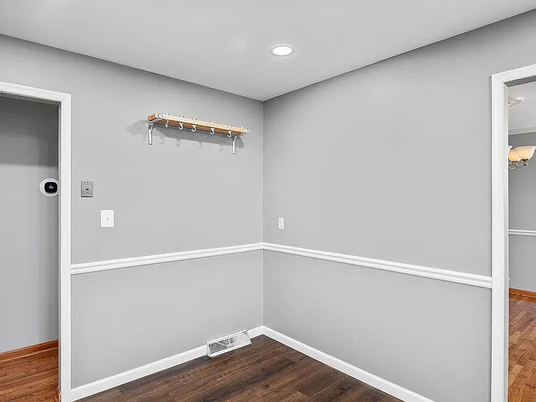 Kitchen Breakfast Area