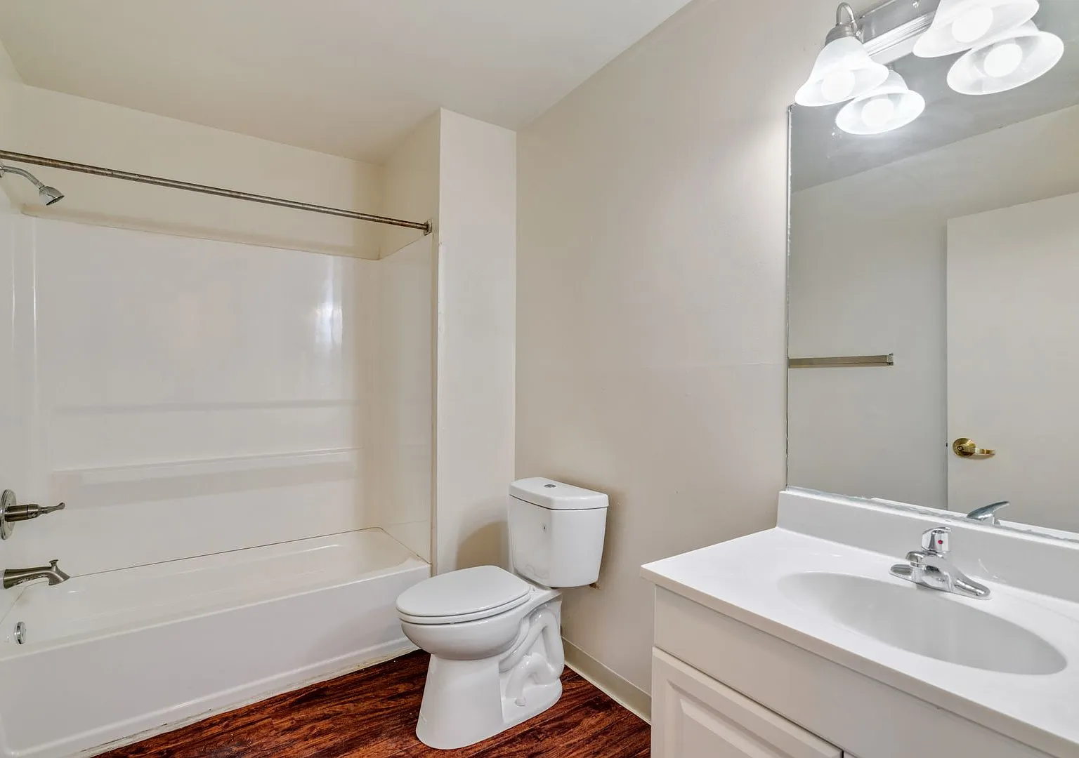 4100 Brown St — Photo 3