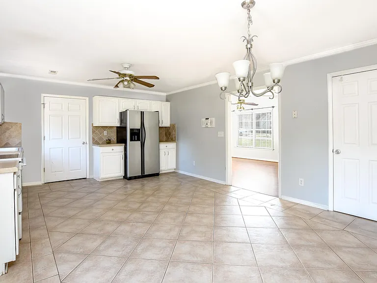 3908 Silver Chalice Dr — Photo 18