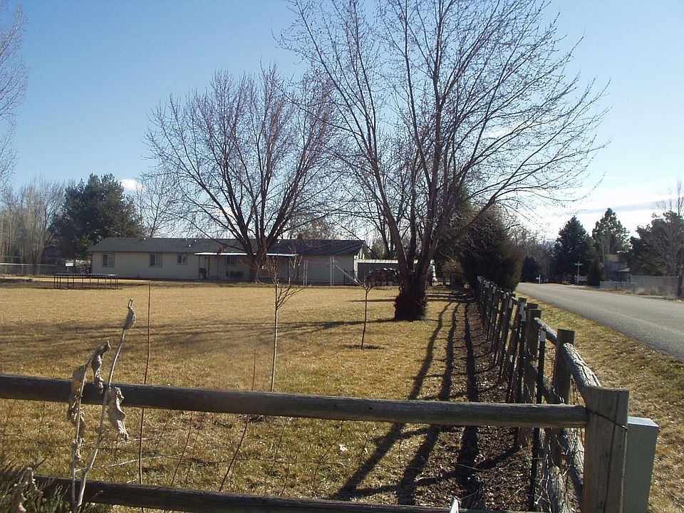 NW Corner