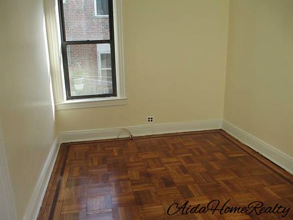 2nd image of 3419 30th Ave
