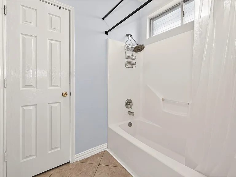 20135 Golden Mesa Dr — Photo 33