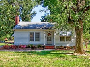 272 E McNeely Ave #25-27, Mooresville, NC 28115