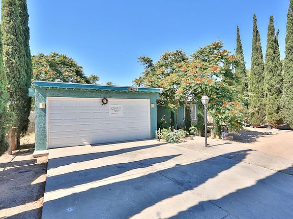 3rd image of 16045 Live Oak Ave