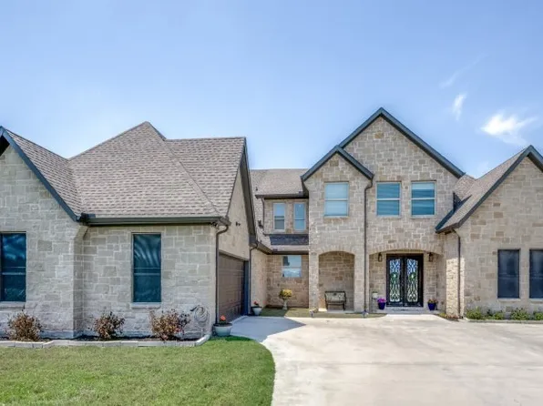 5071 Austin Cir, Sanger, TX 76266