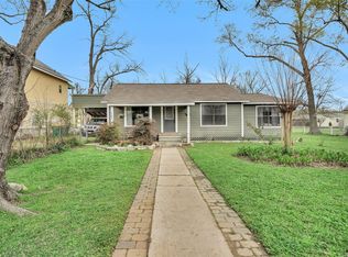 702 W Caroline St, Montgomery, TX 77356
