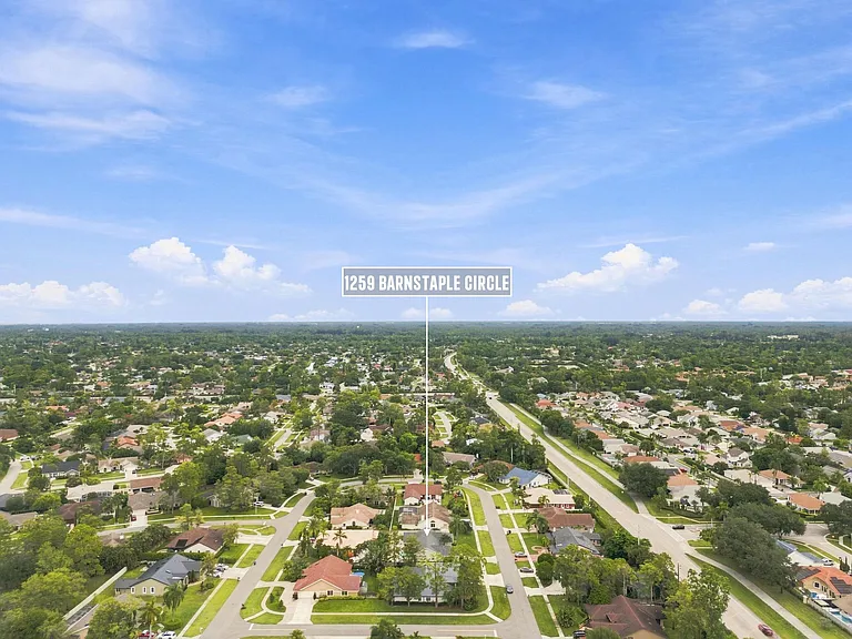1259 Barnstaple Cir — Photo 48