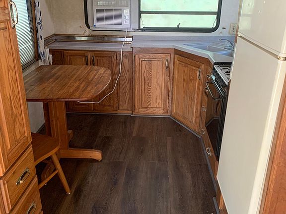 4th image of 3315 E Main St #12