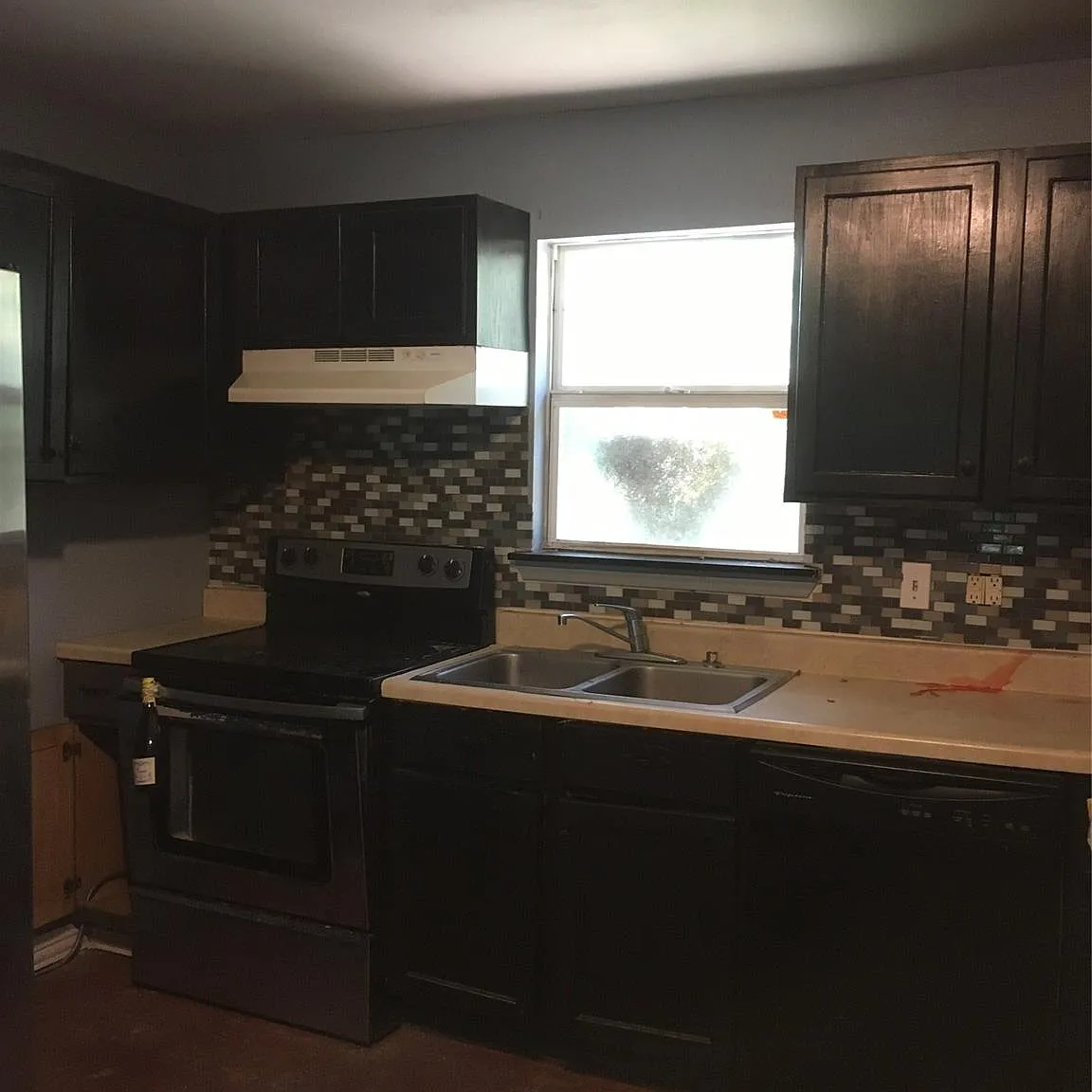 4 bed, 2.0 bath, 1876 sqft, $1,600 — Photo 3