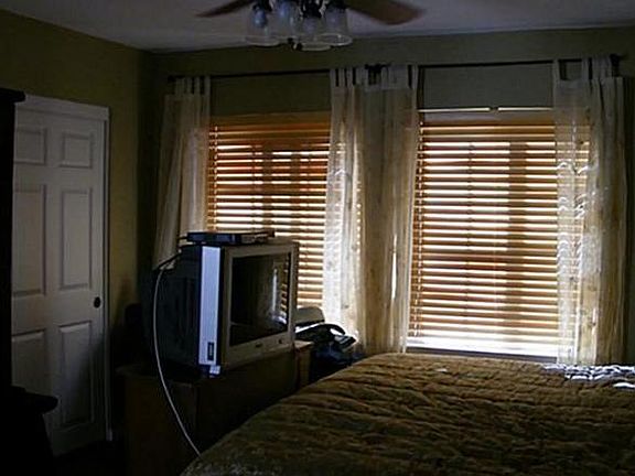 5th image of 138 Pueblo Ln