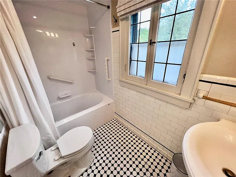 145 Sylvan Rd — Photo 24