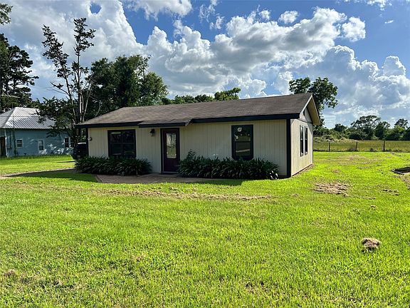 2nd image of 157 Clute Rd