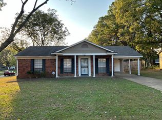 7581 Rockingham Dr, Southaven, MS 38671