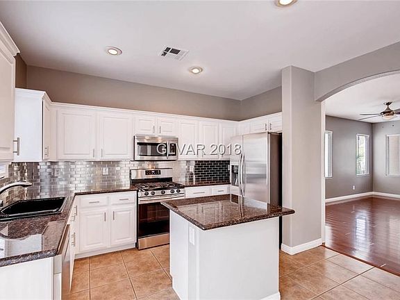 4th image of 881 Shining Rose Pl