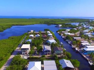 835 Spoonbill Ln, Key Largo, FL 33037