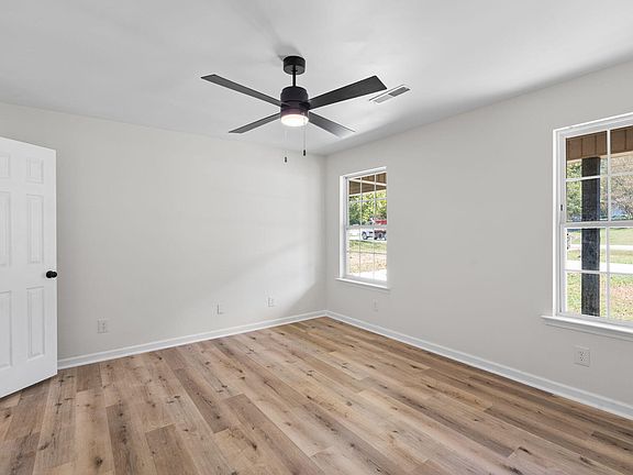 5th image of 4588 Ooltewah Ringgold Rd