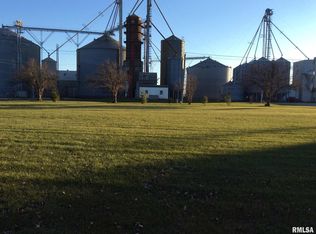 551 Colleen St, Woodhull, IL