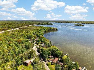 3197 Crescent Bay Rd, Severn, ON L0K 2B0