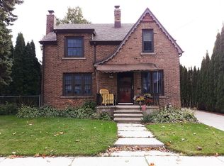 2005 Madison St, Manitowoc, WI 54220