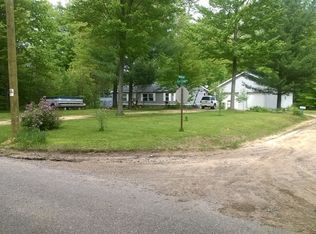 609 W Marion St, White Cloud, MI 49349