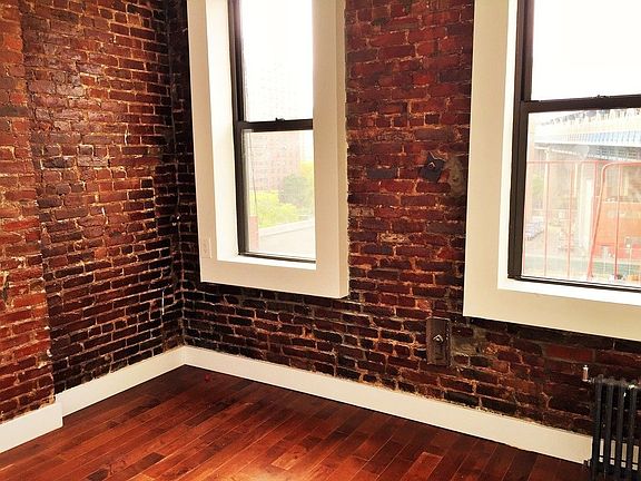2nd image of 83 Henry St #15F