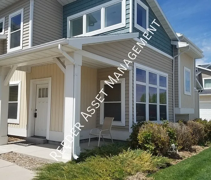 1248 W 2401 S — Photo 1