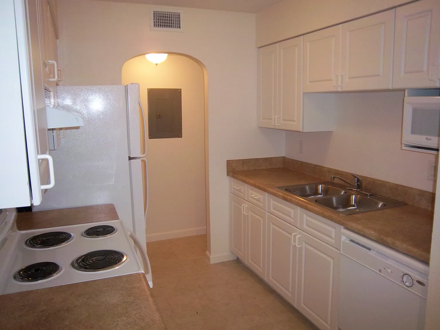 Citrus Meadows — Photo 3