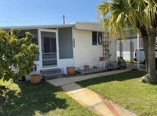 1313 Quarterdeck Ln #33, Ruskin, FL 33570