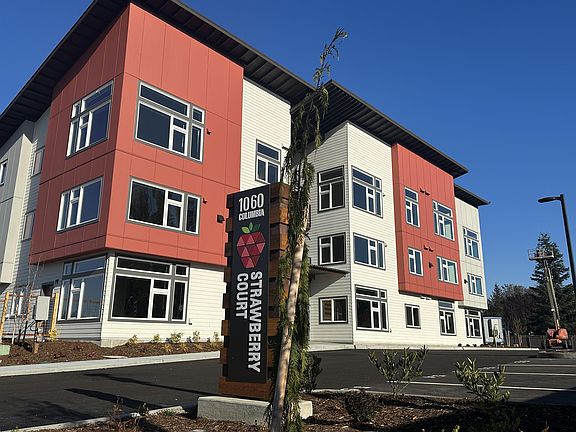 2nd image of 1060 Columbia Ave #211