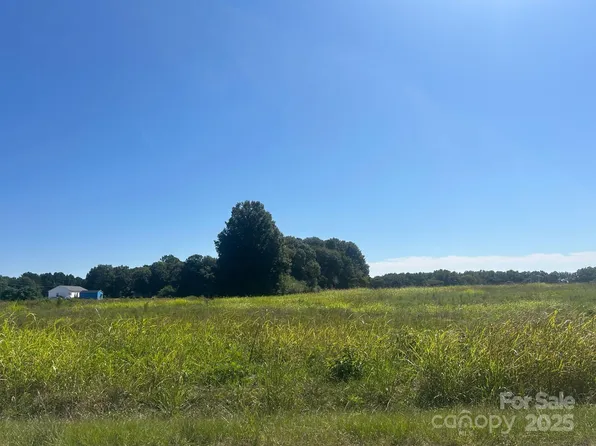 4842 Harmony Church Rd #2, Edgemoor, SC 29712