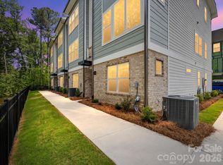 Central Living at Craig, Charlotte, NC 28211