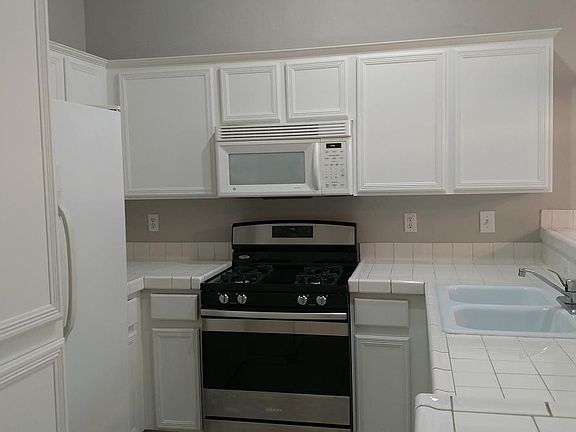 4th image of 6460 Melody Rose Ave