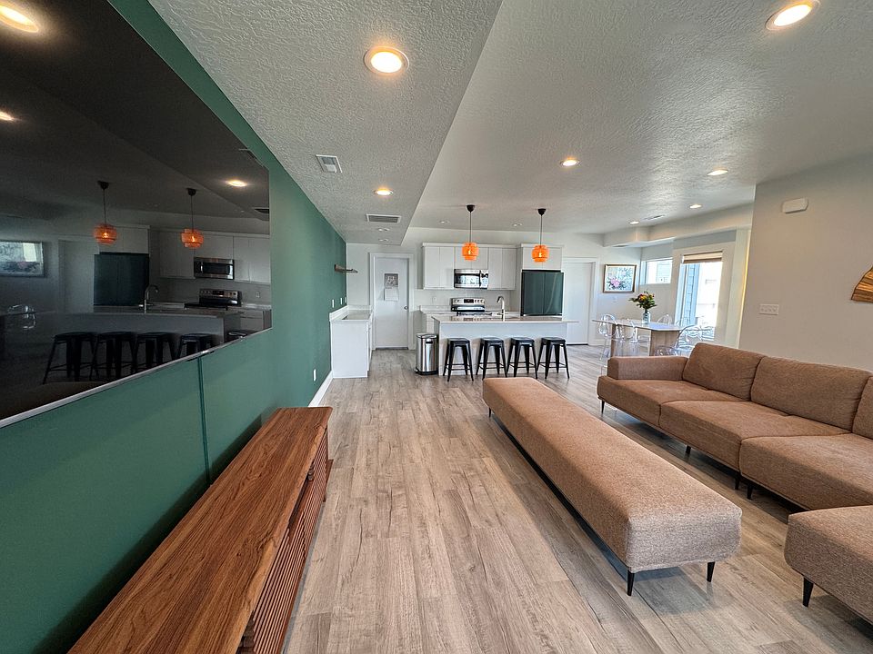 Dining & Living Room