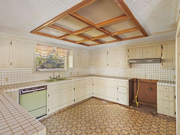 4th image of 117 Sisterdale Rd