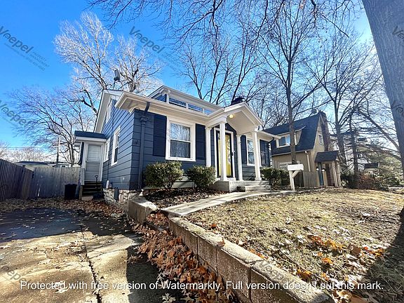 2nd image of 7431 Jefferson St