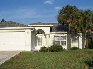 8120 Jasbow Jct, Weeki Wachee, FL 34613
