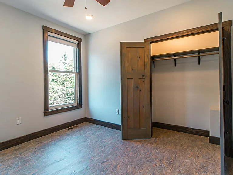 802 S Lake Ave #2 — Photo 25