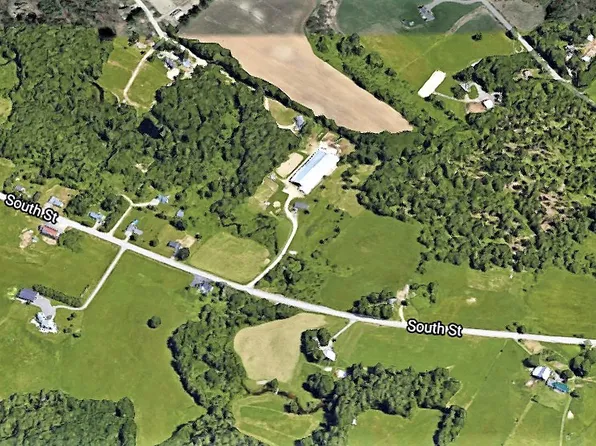 716 South St, Biddeford, ME 04005